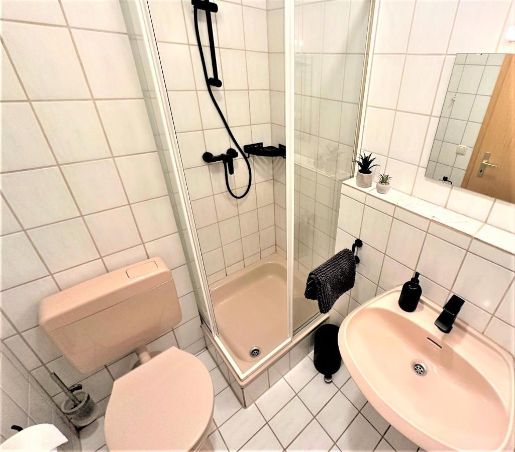 Cozy Apartment In Bavarian Forest +Pool +Sauna +Netflix ซวีเซิล ภายนอก รูปภาพ