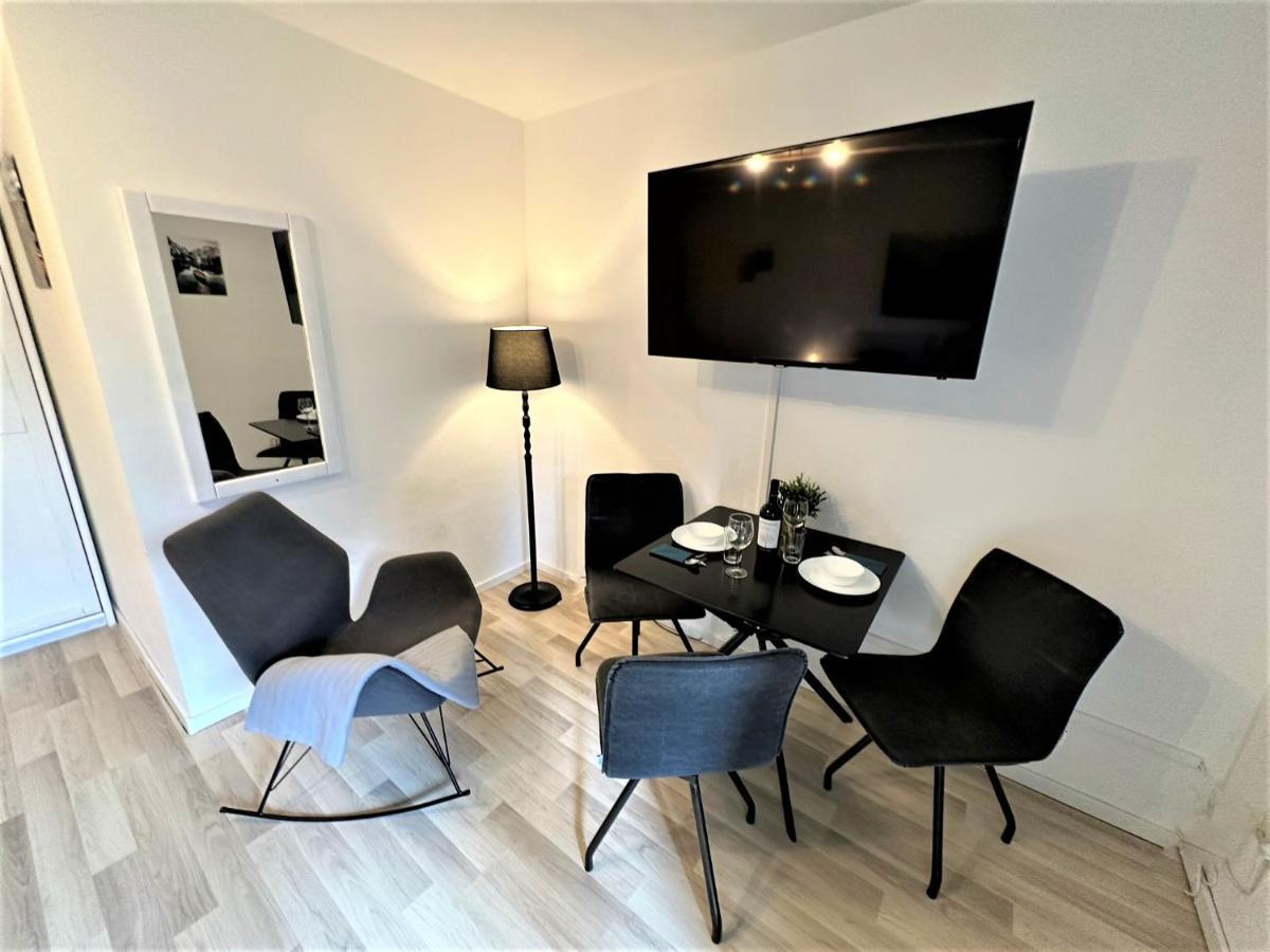 Cozy Apartment In Bavarian Forest +Pool +Sauna +Netflix ซวีเซิล ภายนอก รูปภาพ